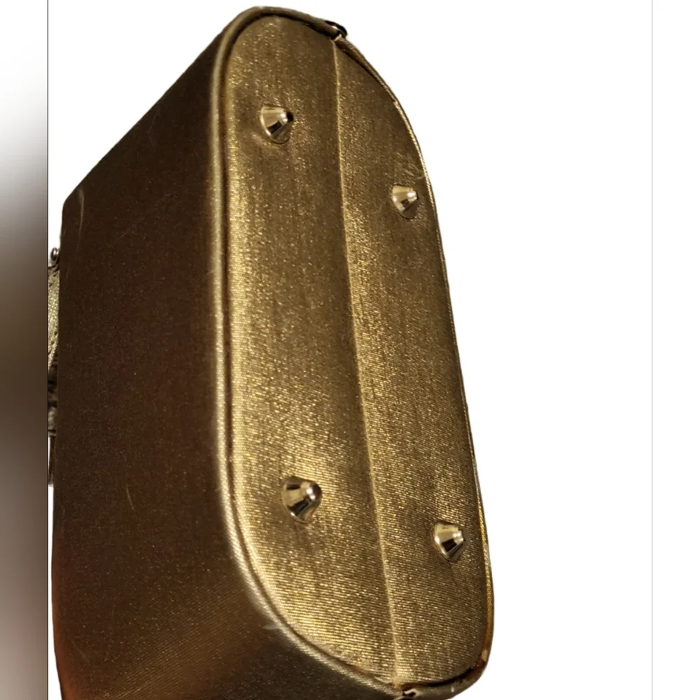 Chic Vintage Gold Women's Clutch Made By Sasha
